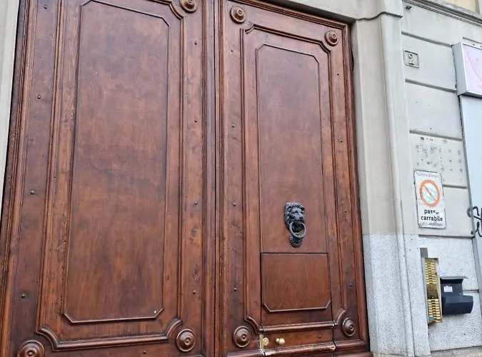 Mav - Design In Porta Romana Milan