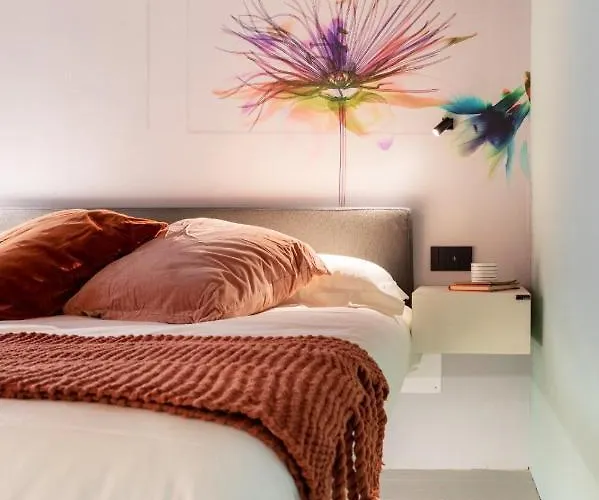 Mav - Design In Porta Romana Apartment